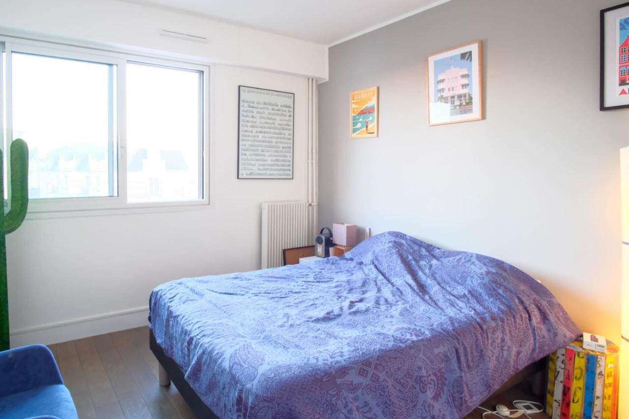 Beautiful And Bright Appt With Eiffel Tower View Apartment Париж Екстериор снимка